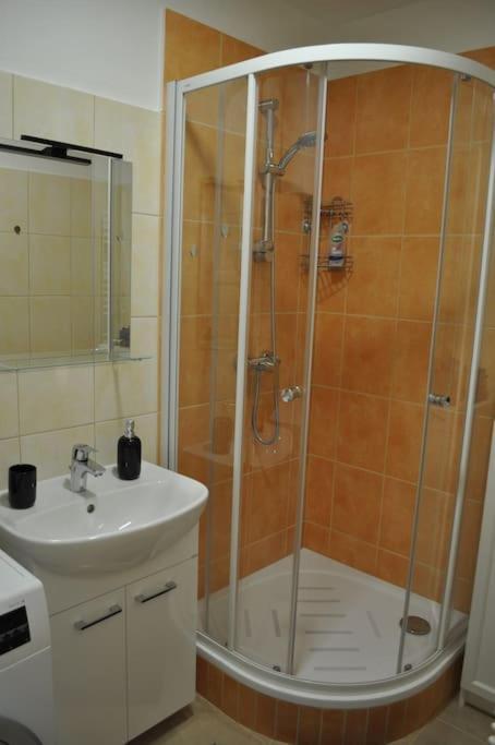 Apartment In Praha 3 Екстериор снимка